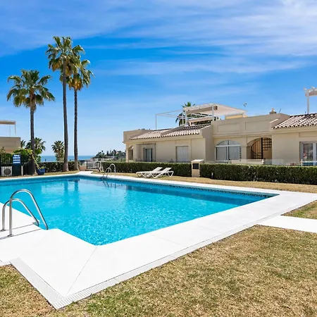 La Quinta Hills - Modern Andalusian-style With Rooftop Terrace