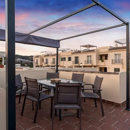 La Quinta Hills - Modern Andalusian-style With Rooftop Terrace *