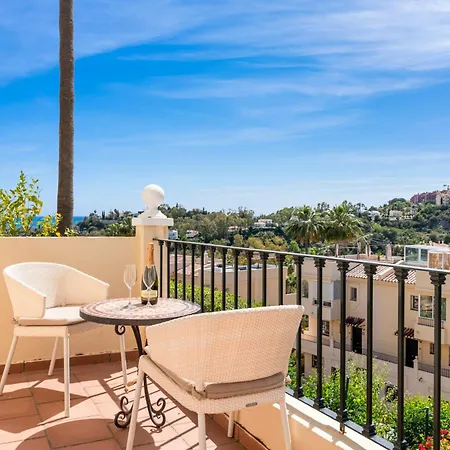La Quinta Hills - Modern Andalusian-style With Rooftop Terrace Holiday home